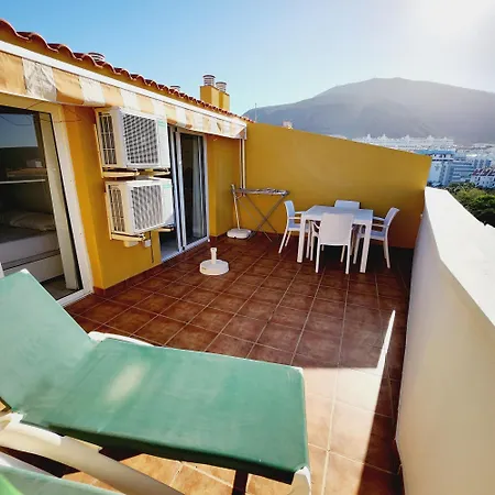 Apartment 3 Bed With Sea Views In Cristianos K305 *